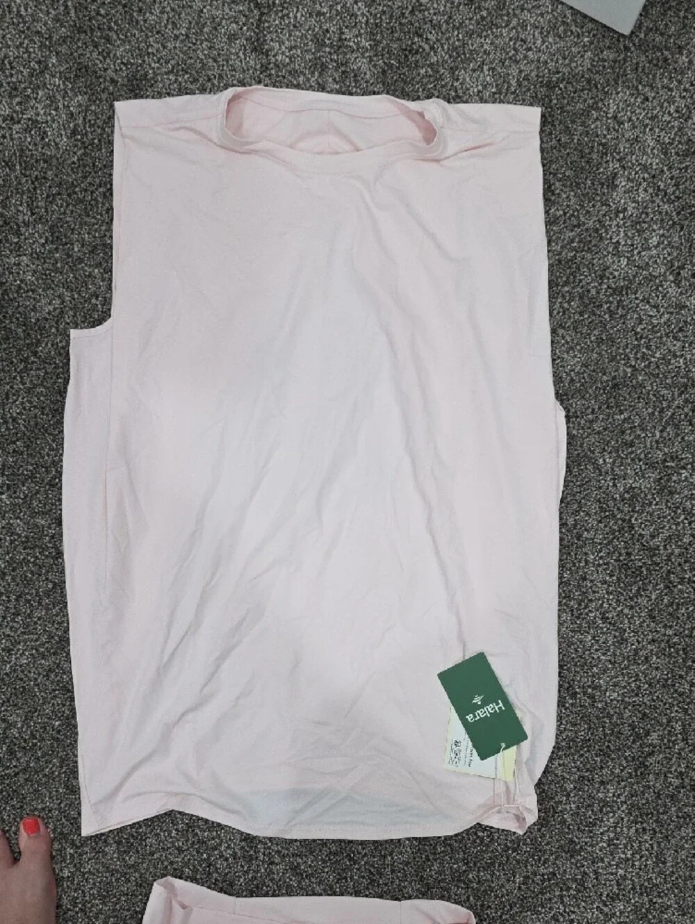 Halara Top And Shorts Bundle - Picture 2 of 5